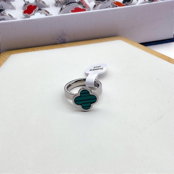 ANEL AÇO INOXIDÁVEL PRATEADO - TREVO VERDE