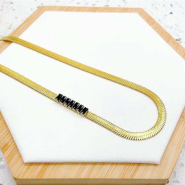 COLAR AÇO INOXIDÁVEL 45CM FITA MALHA PEDRA NAVETE PRETA - DOURADO