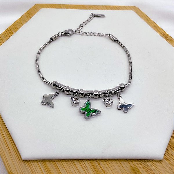 PULSEIRA COM BERLOQUES AÇO INOX  PONTO DE LUZ E BORBOLETA VERDE - PRATEADA