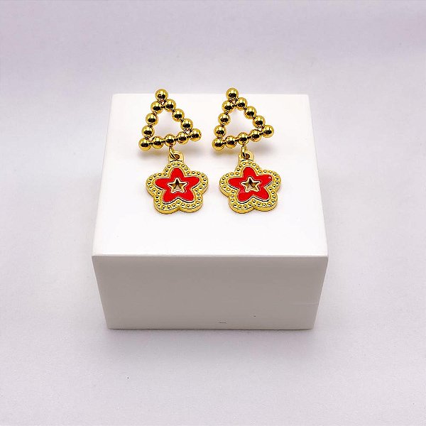 BRINCO  AÇO INOXIDÁVEL TRIÂNGULO BOLINHAS PINGENTE TREVO VERMELHO - DOURADO