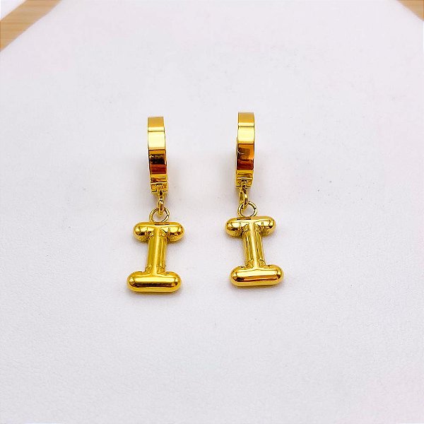 BRINCO ARGOLINHA CLICK AÇO INOXIDÁVEL LETRAS - DOURADO Modelo:I