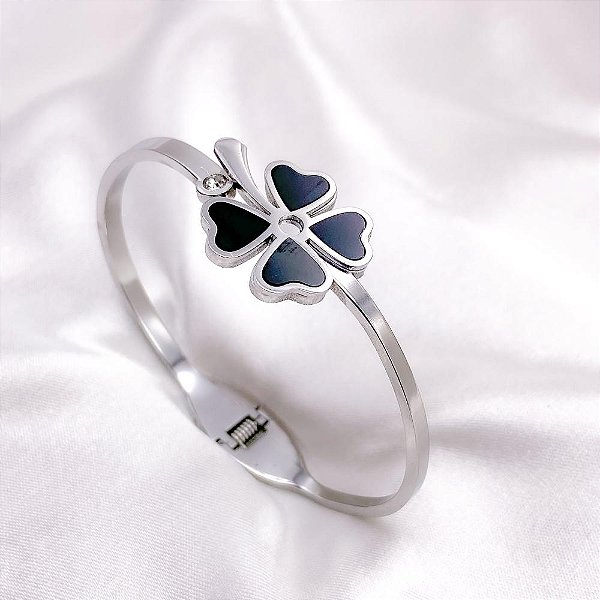 BRACELETE AÇO INOXIDÁVEL TREVO PRETO PEDRA CRISTAL- PRATEADO