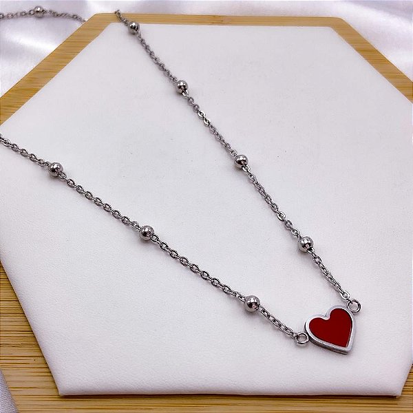 COLAR AÇO INOXIDÁVEL 45CM BOLINHAS PINGENTE CORAÇÃO VERMELHO - PRATEADO