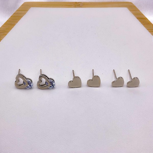 CARTELA BRINCO TRIO  AÇO INOXIDÁVEL CORAÇÃO COM PEDRA CRISTAL - PRATEADA
