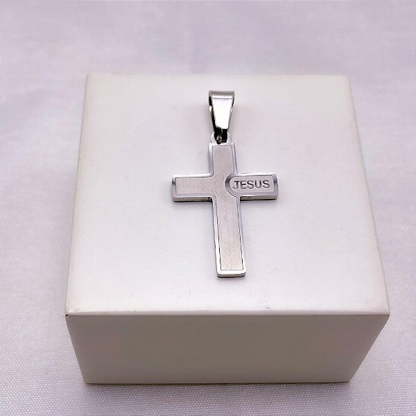 PINGENTE AÇO INOXIDÁVEL CRUCIFIXO JESUS - PRATEADO