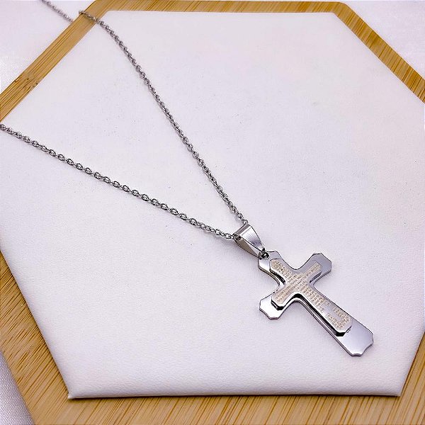 COLAR AÇO INOXIDÁVEL 45CM PINGENTE CRUCIFIXO 3D ORAÇÃO PAI NOSSO - PRATEADO
