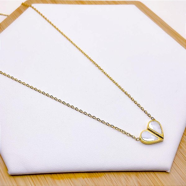 COLAR AÇO INOXIDÁVEL 45 CM PINGENTE CORAÇÃO PEROLADO - DOURADO