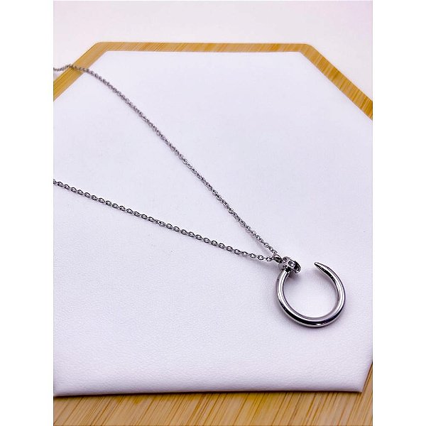 COLAR AÇO INOXIDÁVEL 45 CM PINGENTE PREGO COM PEDRA CRISTAL - PRATEADO