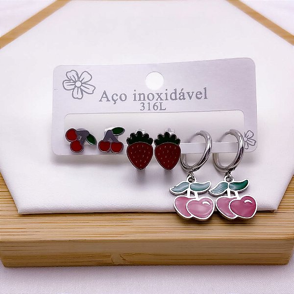 CARTELA TRIO BRINCO AÇO INOXIDÁVEL CEREJA E MORANGO - PRATEADO