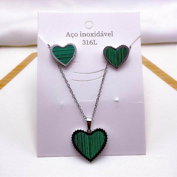 CONJUNTO COLAR  E BRINCO AÇO INOXIDÁVEL  CORAÇÃO VERDE - PRATEADO
