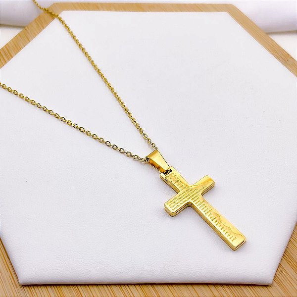 COLAR  AÇO INOXIDÁVEL 50CM PINGENTE CRUCIFIXO PAI NOSSO - DOURADO