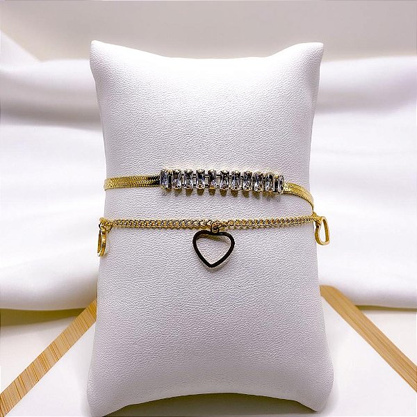 PULSEIRA AÇO INOXIDÁVEL RIVIERA BAGUETE CRISTAL E CORAÇÃO VAZADO - DOURADA