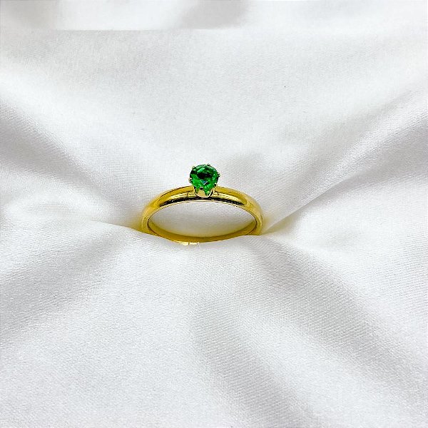 ANEL TIPO SOLITÁRIO DOURADO - PEDRA VERDE (UNIDADE)