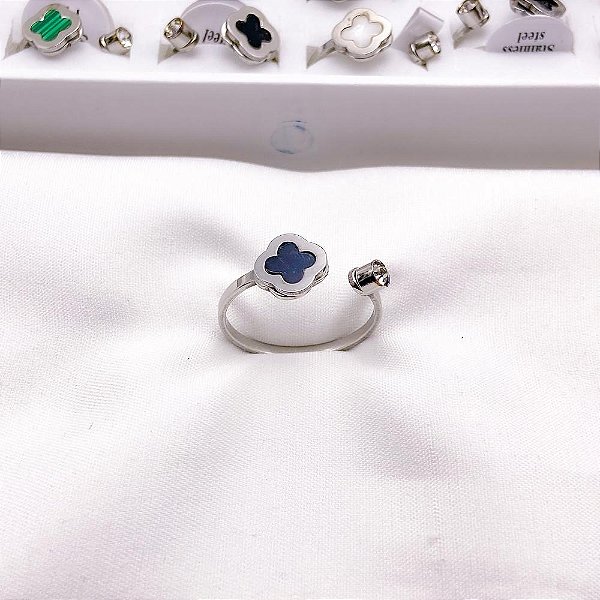 ANEL  AÇO INOXIDÁVEL TREVO PRETO - PRATEADO