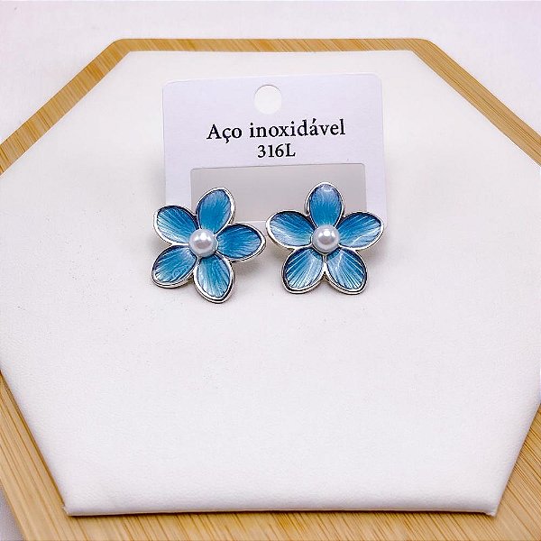 BRINCO AÇO INOX FLOR PEROLA RESINADO PRATEADO - VERDE