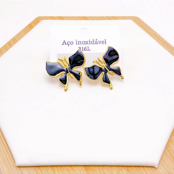 BRINCO AÇO INOX BORBOLETA RESINADO DOURADO - PRETO