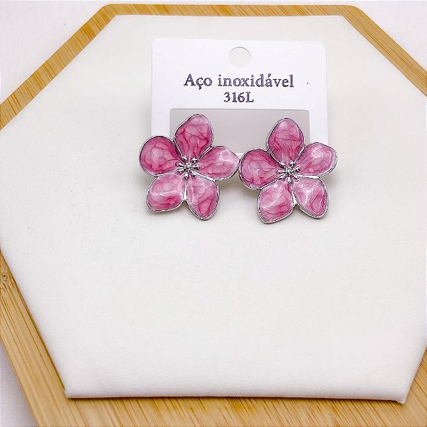 BRINCO AÇO INOX CORAÇÃO RESINADO ROSA - PRATEADO