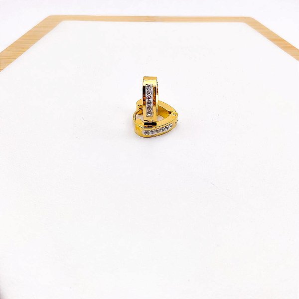 BRINCO AÇO INOX ARGOLINHA CLICK  CORAÇÃO CRAVEJADO STRASS - DOURADO