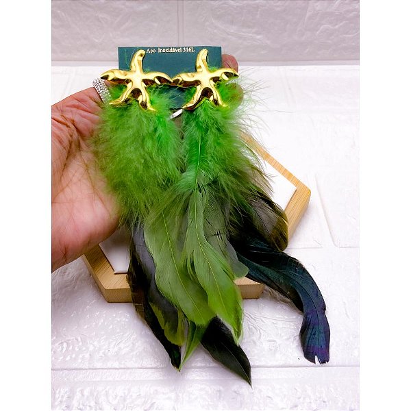 BRINCO AÇO INOX  ESTRELA DO MAR PENA VERDE - DOURADO