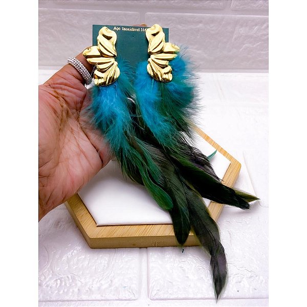 BRINCO AÇO INOX  MEIA FLOR PENA AZUL - DOURADO