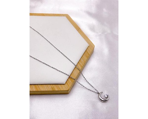 COLAR AÇO INOX 45CM PINGENTE MEIA LUA COM PEDRA CRISTAL - PRATEADO