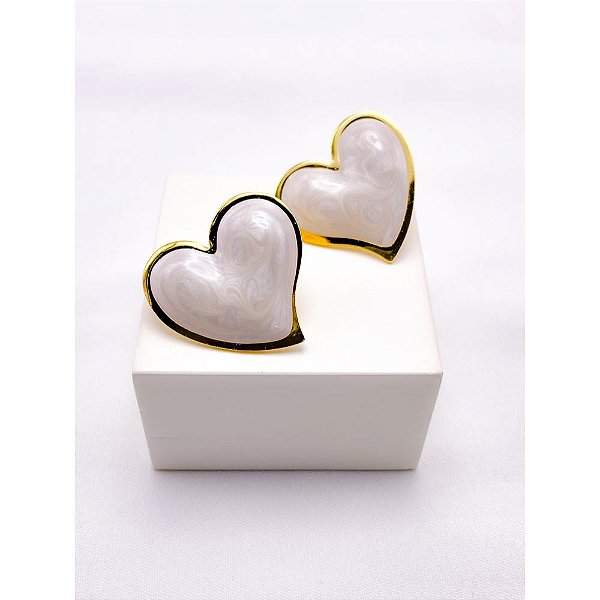 BRINCO AÇO INOX  CORAÇÃO PEROLADO - DOURADO