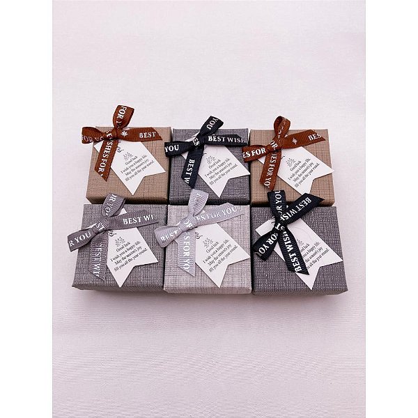 CAIXINHA DE PRESENTE  5X5CM ESTAMPA LISA - CORES SORTIDAS