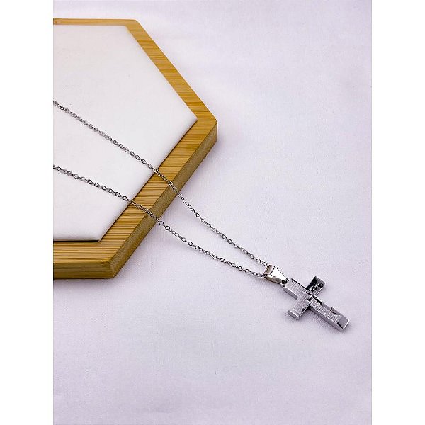CORRENTE DE AÇO INOX 60 CM PINGENTE CRUCIFIXO - PRATEADA