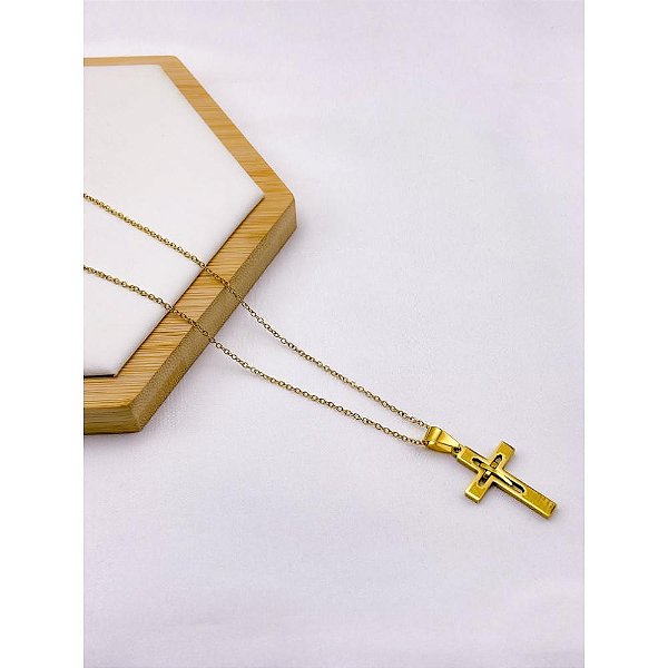 CORRENTE DE AÇO INOX 60 CM PINGENTE CRUCIFIXO - DOURADA