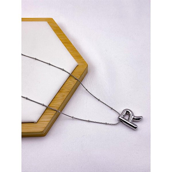 COLAR AÇO INOXIDÁVEL  45CM PINGENTE LETRA "R" - PRATEADO