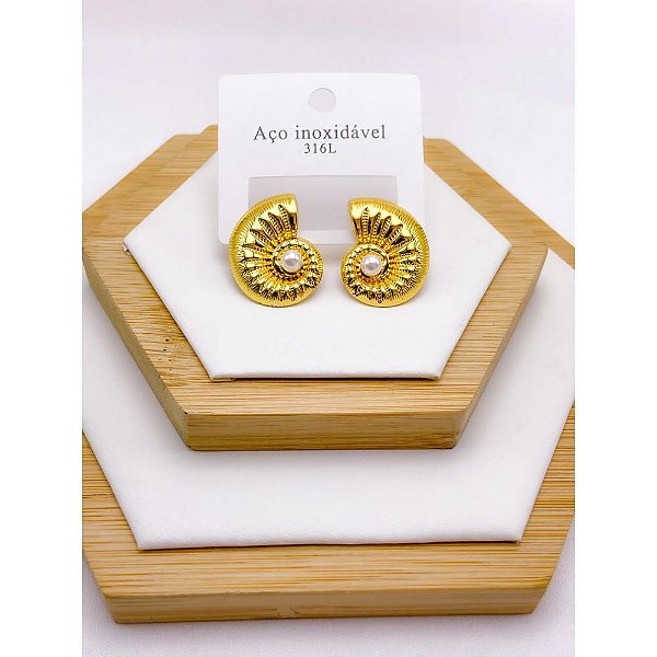 BRINCO AÇO INOXIDÁVEL CARACOL COM PEROLA - DOURADO