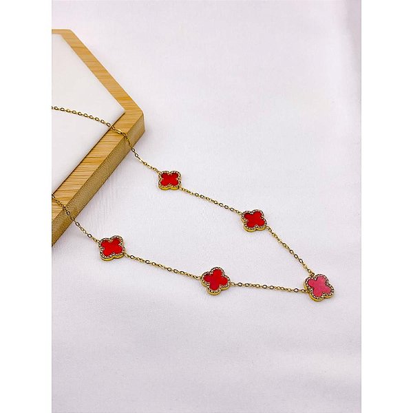 COLAR AÇO INOXIDÁVEL  45CM TREVO CRAVEJADO VERMELHO - DOURADO