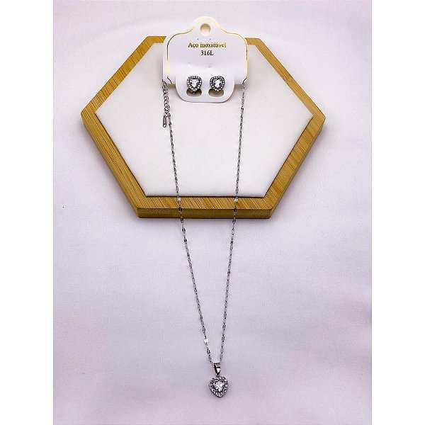 CONJUNTO COLAR  E BRINCO AÇO INOXIDÁVEL  PINGENTE CORAÇÃO CRAVEJADO PEDRA CRISTAL - PRATEADO
