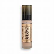Revolution Conceal  & Glow Cor F6