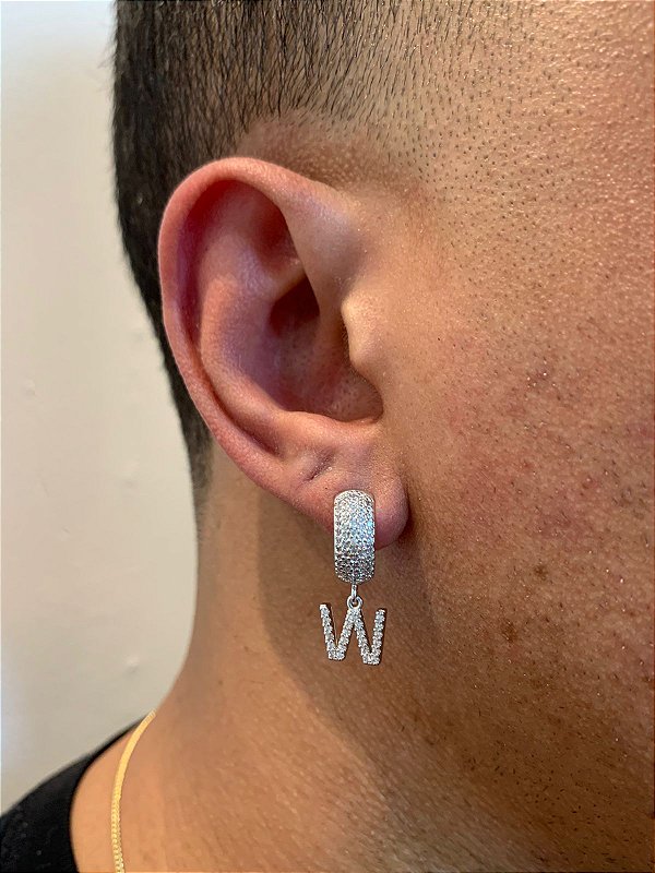 Brinco Com Letra W Pendurada (9,8X9,5mm) Banhado A Ouro Branco