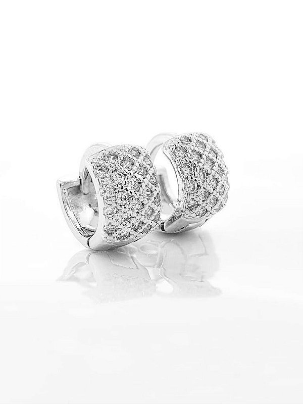 Brinco Masculino Par Argola Cravejada Com 32 Pedras M (12X6,5mm) Banhada A Ouro Branco BRI039