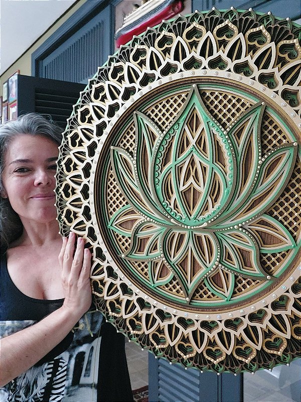 Mandala 3D 8C Flor de Lótus | Verde menta e mahogany (do 25cm ao 80cm)