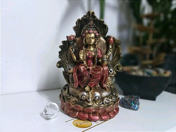 Deusa Lakshmi 23cm | Vermelho e Dourado