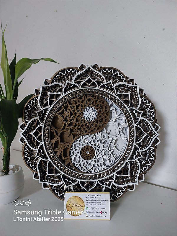 Mandala 3D 8C Yin Yang | Ouro negro e branco (do 25cm ao 90cm)
