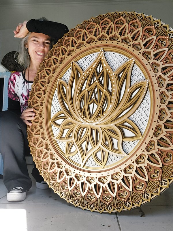 Mandala 3D 8C Flor de Lótus | Tons terrosos e ouro (do 25cm ao 90cm)