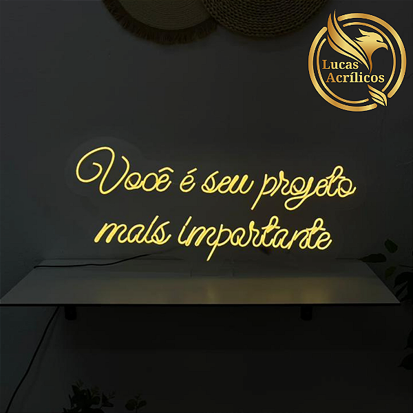 VOCÊ É SEU PROJETO MAIS IMPORTANTE EM LED 80X30 CM