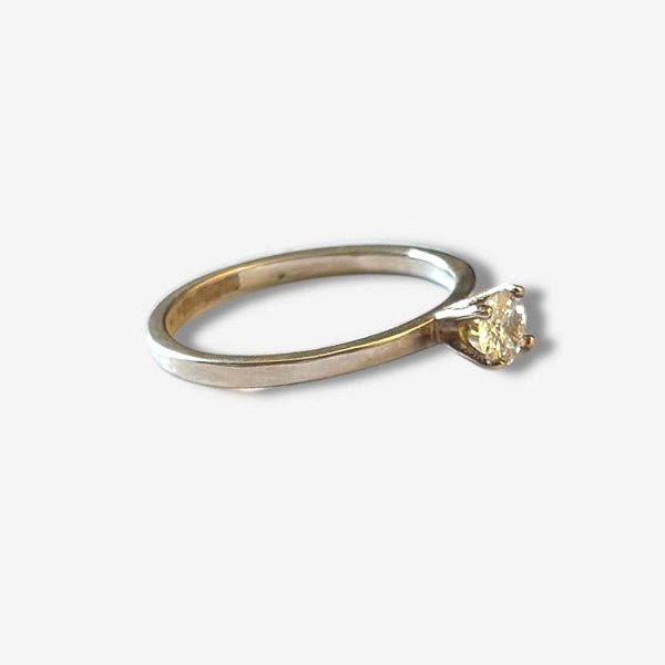 Anel Solitário Cravejado Prata 925