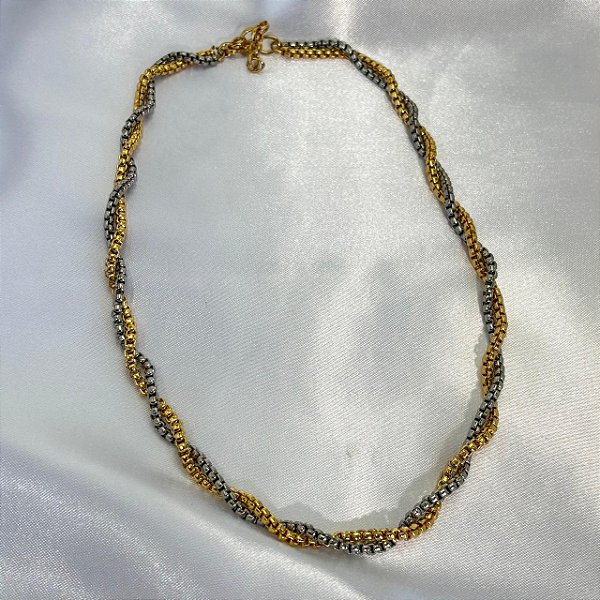 Corrente Torcida 2 Banhos Dourado