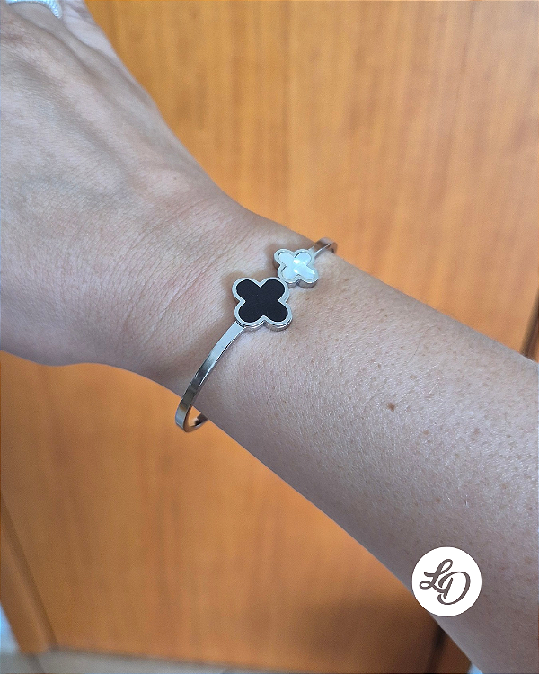 Pulseira aço inox BRACELETE TREVOS BRANCO E PRETO