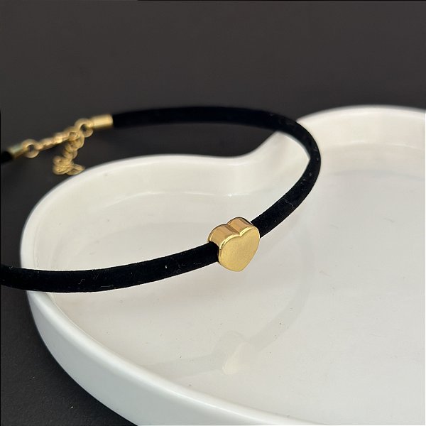 Choker 30cm Camurça Coração Preto
