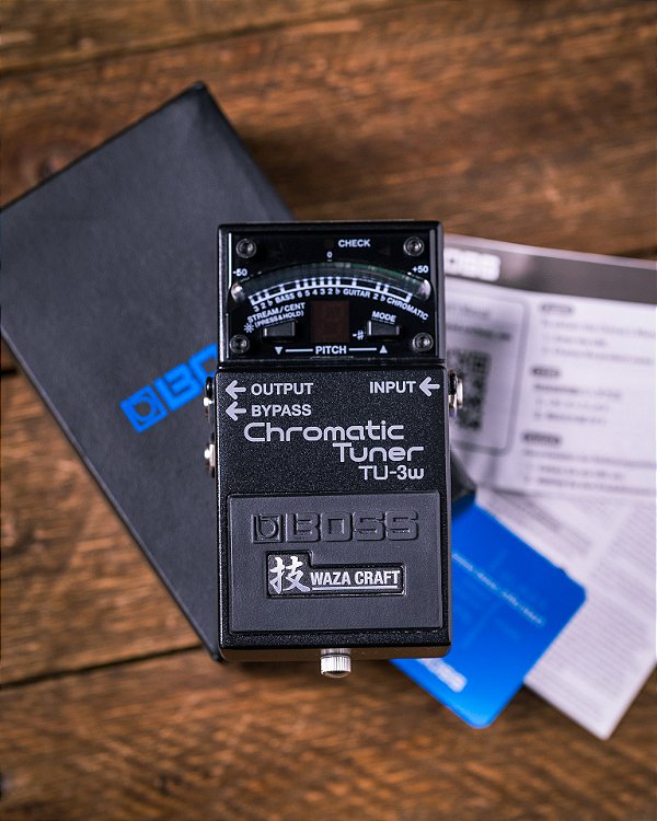 Boss TU-3W Waza Craft - Produto Usado