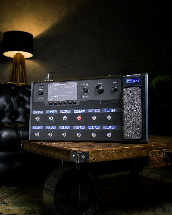 Line 6 Helix Floor - Produto Usado