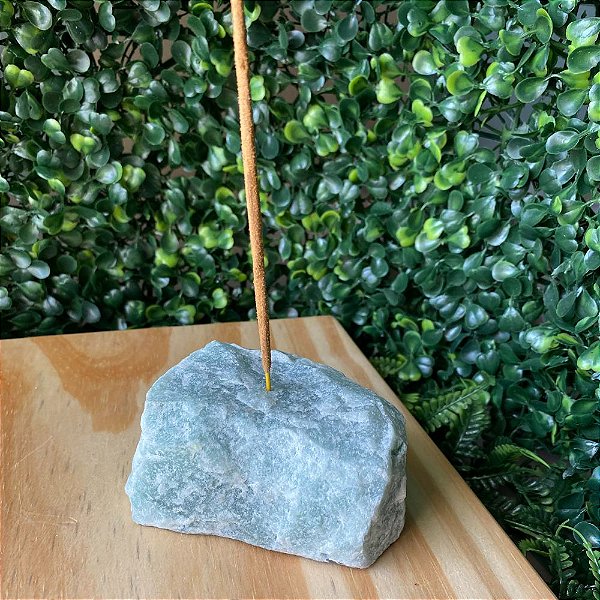 Incensário de Pedra Natural Quartzo Verde