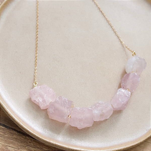 Colar Nature com Pedra Natural Quartzo Rosa
