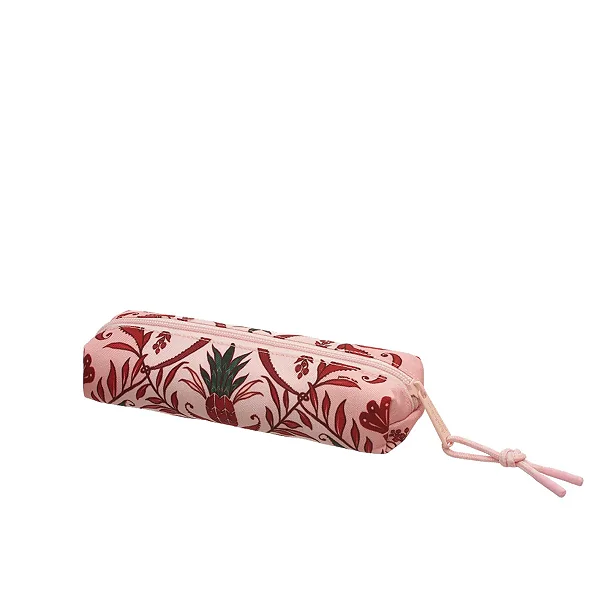 Mini Necessaire Farm Ora Bolas – Estampa Leveza Romântica FARM